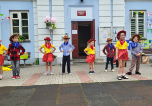 Zdjęcie 9 na 16