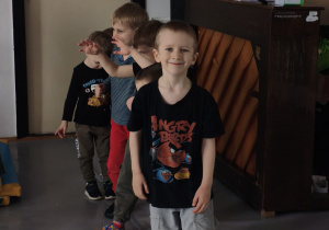 Uśmiechnięty chłopiec