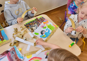 Dziewczynka namalowała Elzę